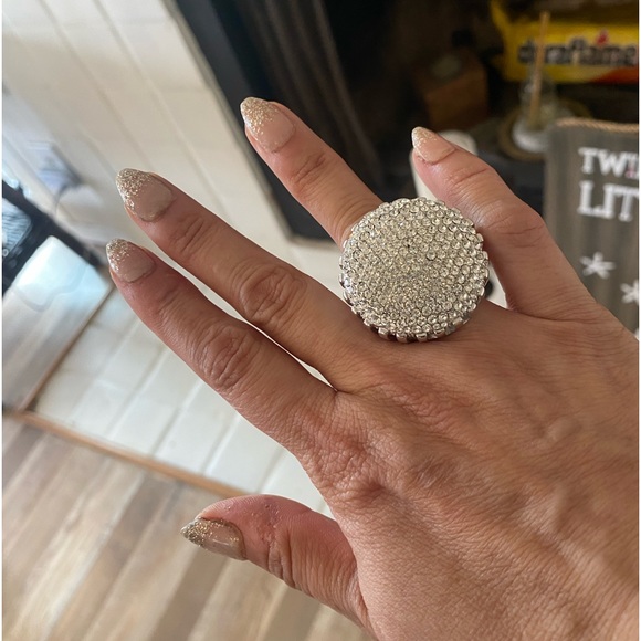 Jewelry - Bling Ring!